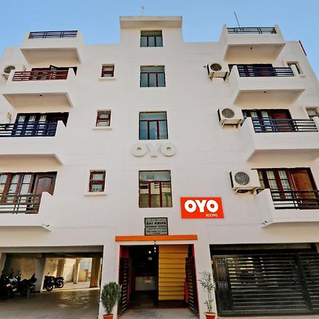 Hotel O J.D Palace Chinhat Exterior photo